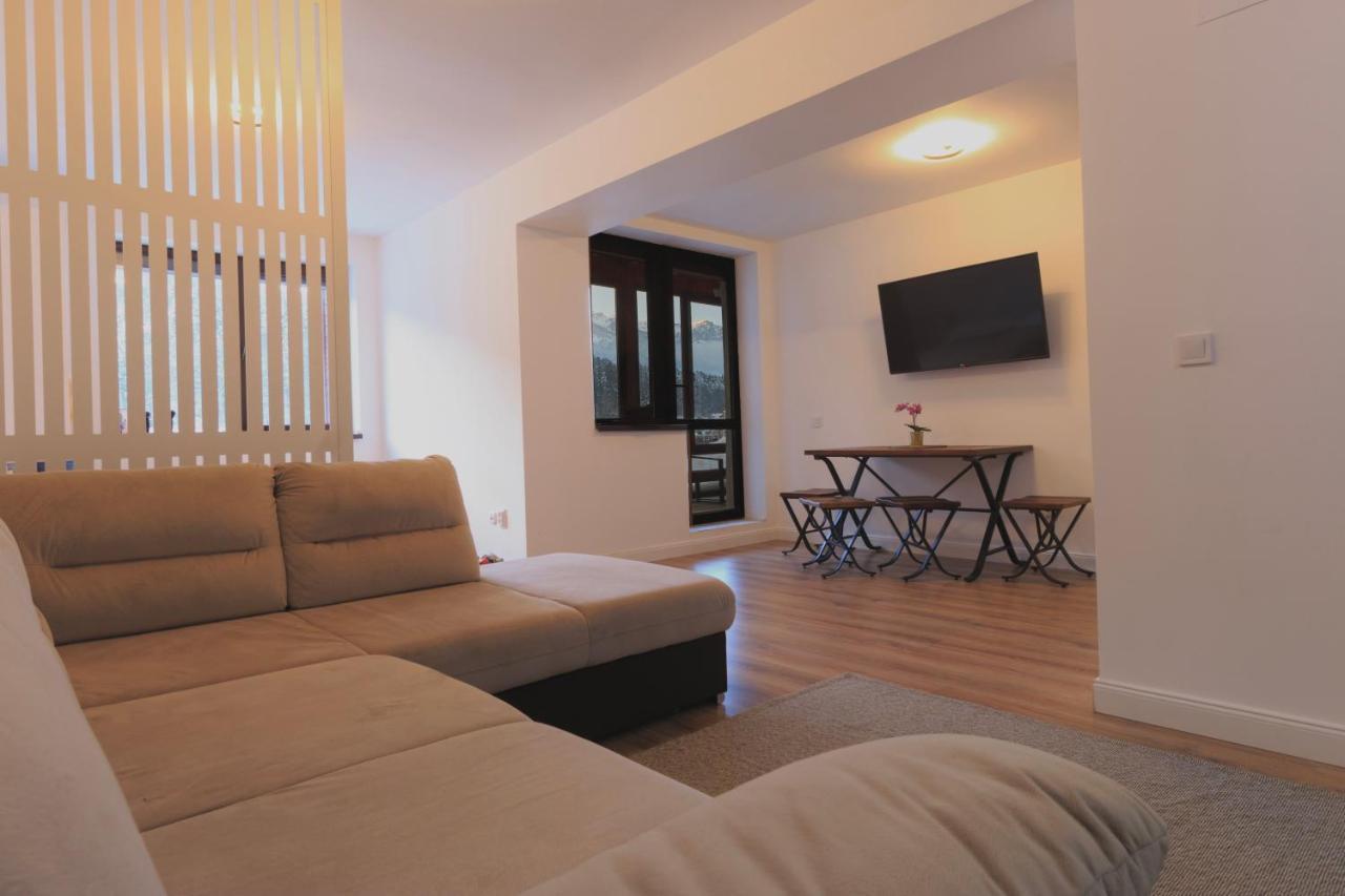 Best View Ap With Parking And 2 Bathrooms Sinaia Luaran gambar