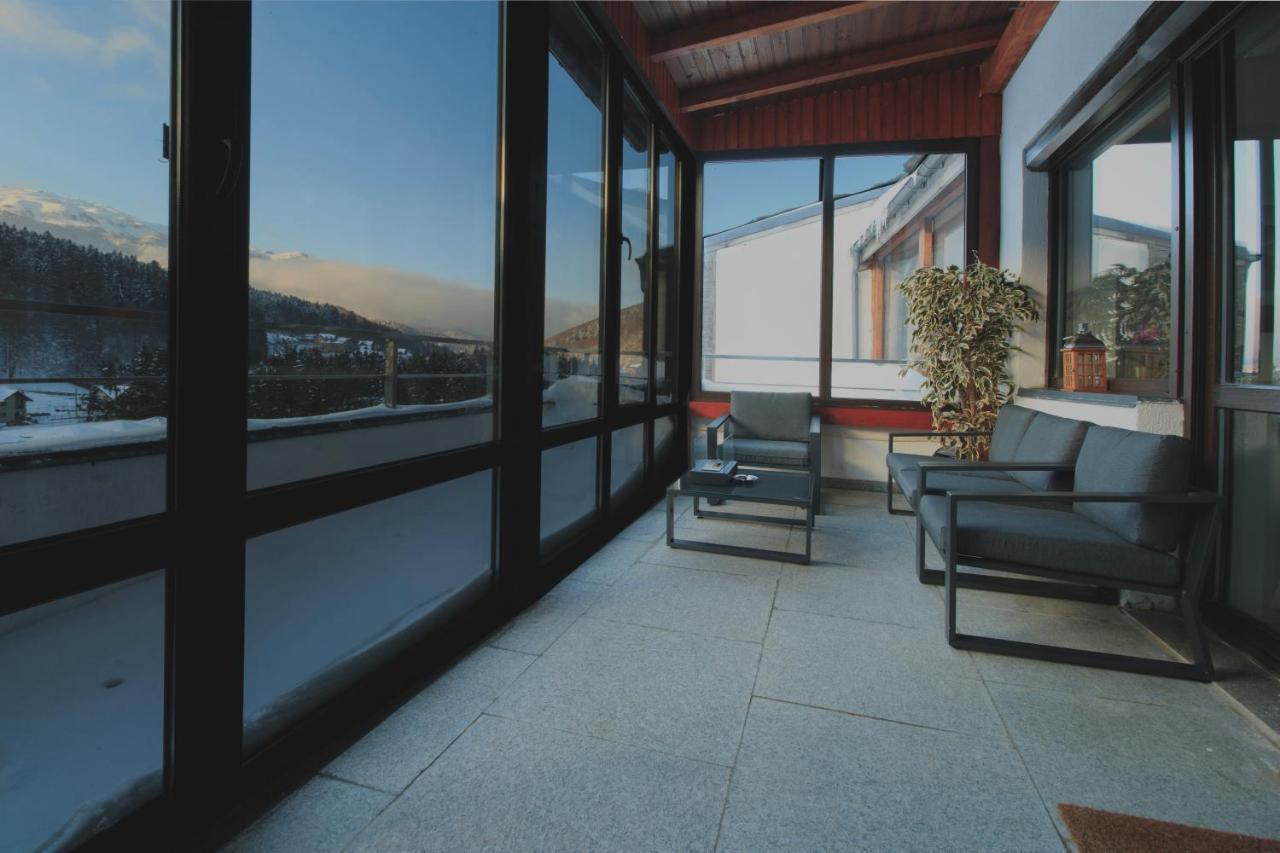 Best View Ap With Parking And 2 Bathrooms Sinaia Luaran gambar
