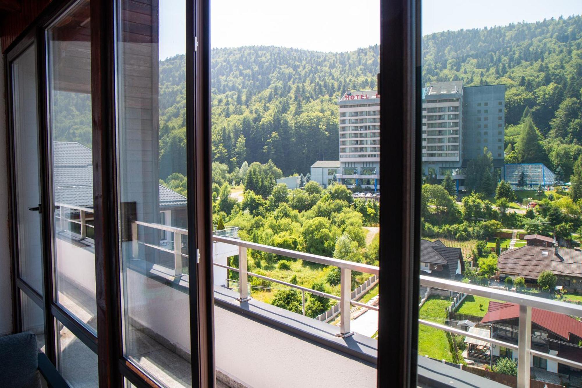 Best View Ap With Parking And 2 Bathrooms Sinaia Luaran gambar