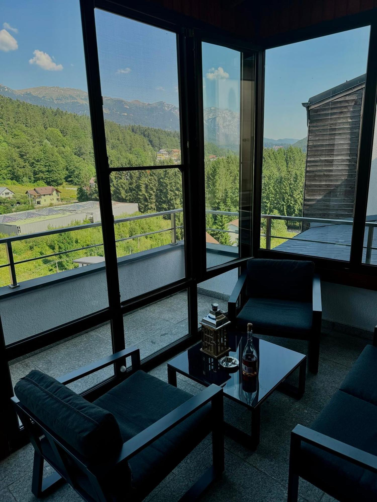 Best View Ap With Parking And 2 Bathrooms Sinaia Luaran gambar